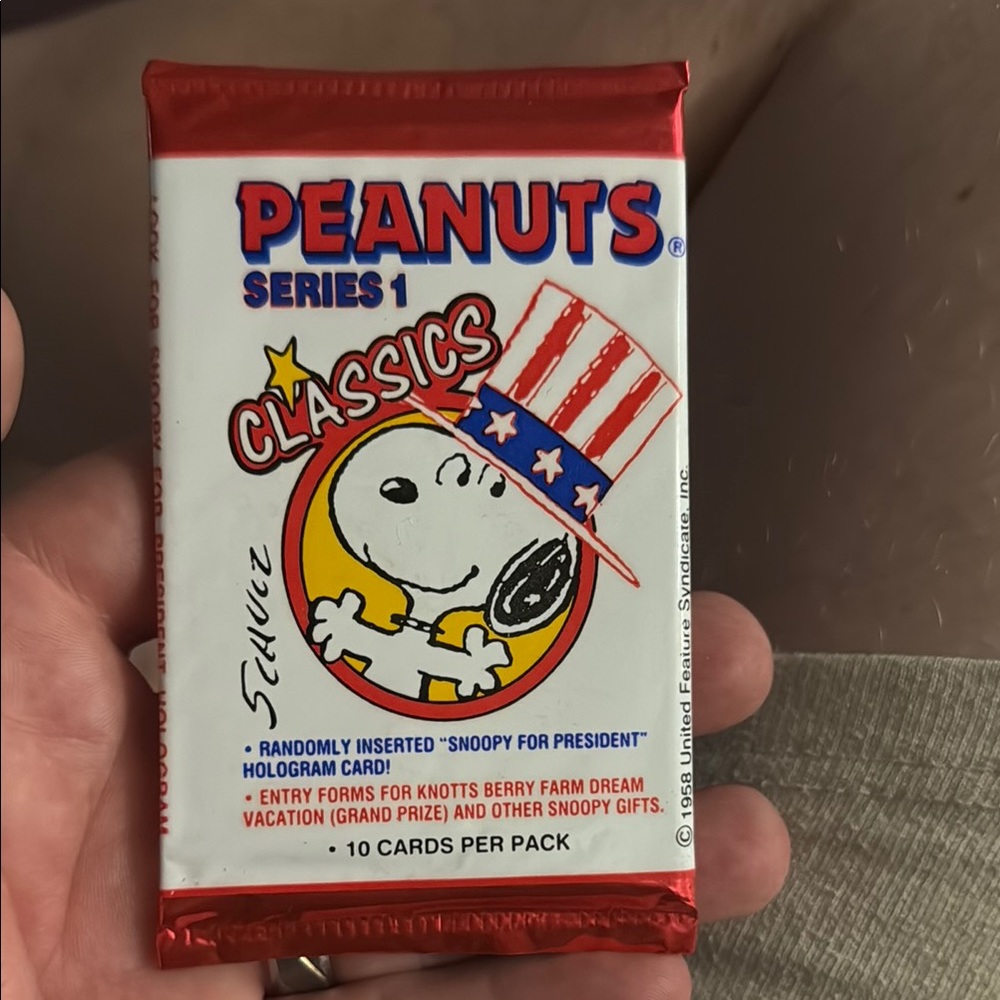 Peanuts Classics Series 1 Card Game 4 Packs